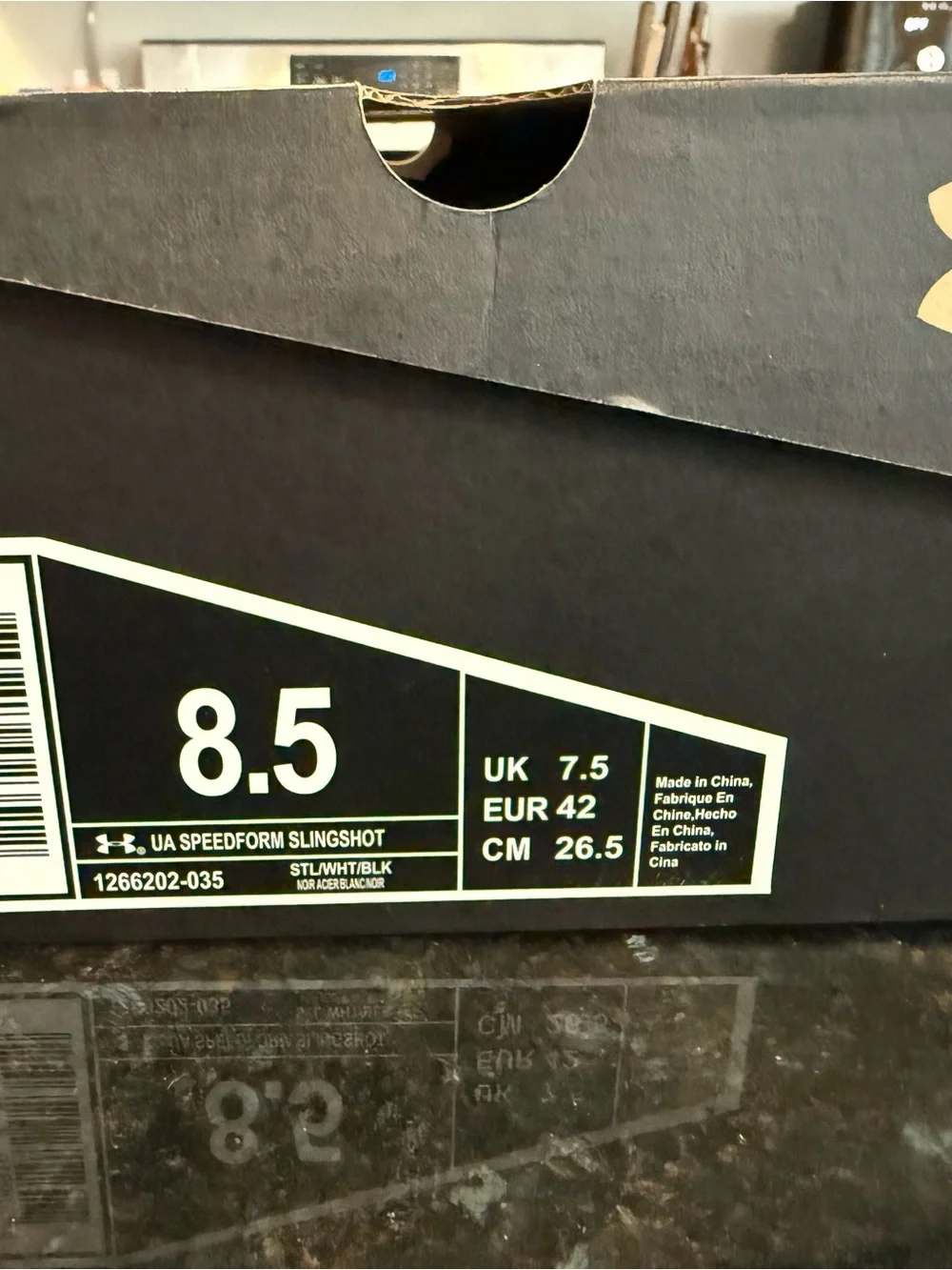 Under Armour Black and White UA Speedform Slingshot Box - Picture 1 of 5